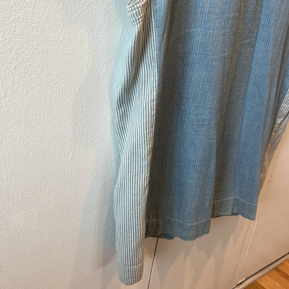 Lou & Grey Ann Taylor Loft Chambray Top w/ Striped Side Detailing - Picture 5 of 5